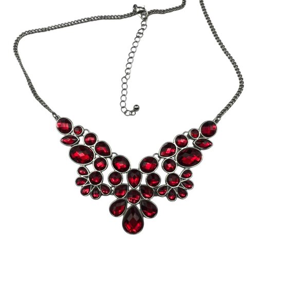 **Lady in Red Teardrop Gemstone Pendant Necklace - Picture 10 of 12